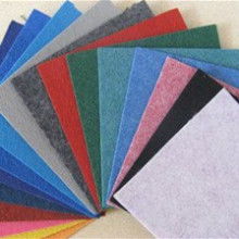 針刺地毯 傳統技藝與現代美學的融合